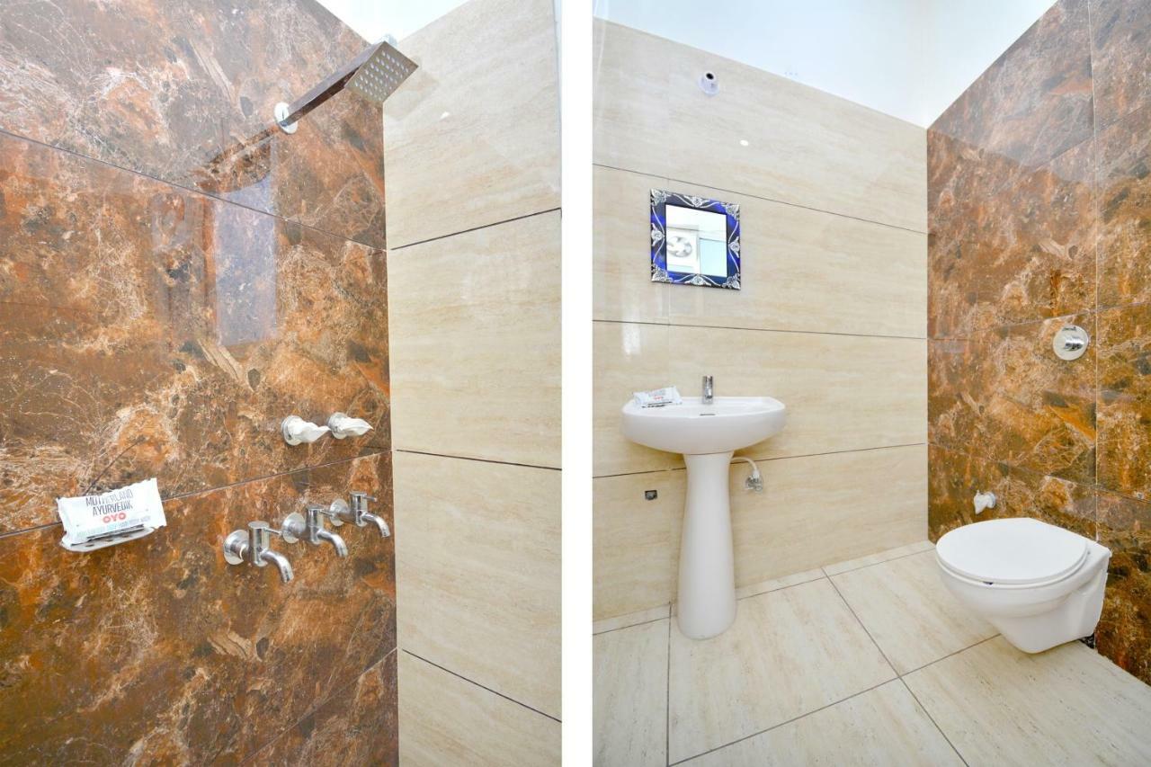 Oyo 40699 Grand Sokhi Hotel Tarn Taran Екстериор снимка